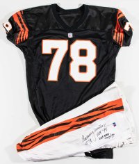 1992-Anthony-Munoz-last-game-uniform-1307x1536.jpg