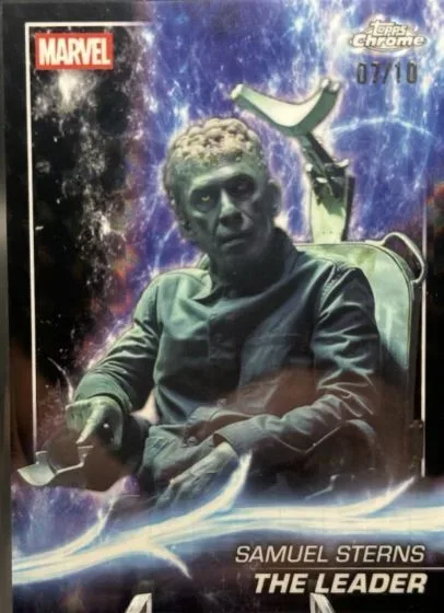 2025 Topps Chrome Marvel Studios: Ultimate Parallel Rainbow & The Snap