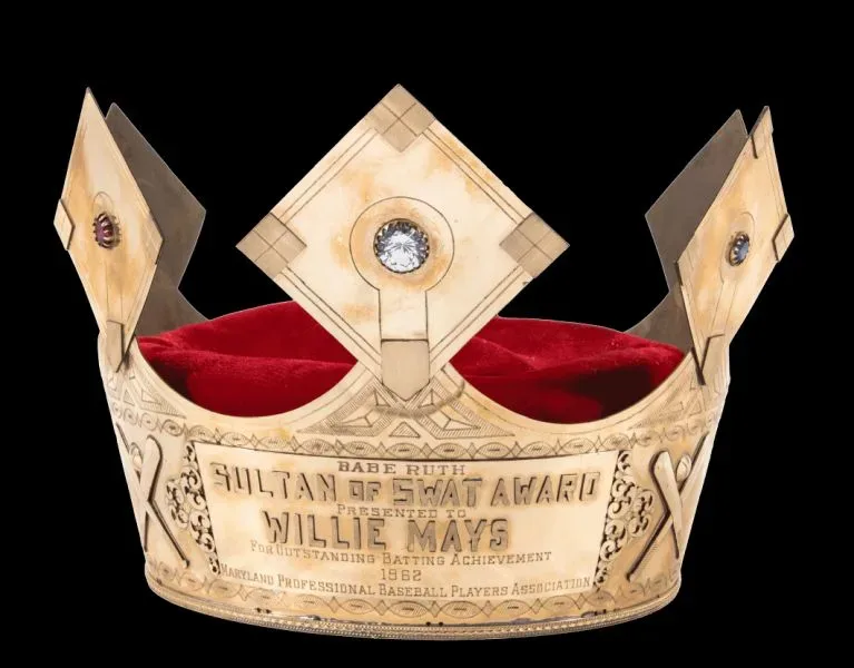 Willie Mays Memorabilia Auction by Hunt Auctions Closes January 12